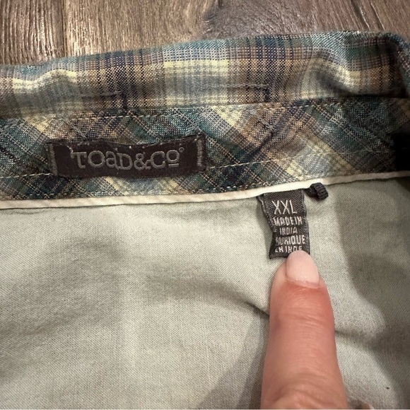 Toad & Co Shirt XXL Men’s Blue Plaid Short Sleeve Button Up Organic Cotton - Picture 5 of 10